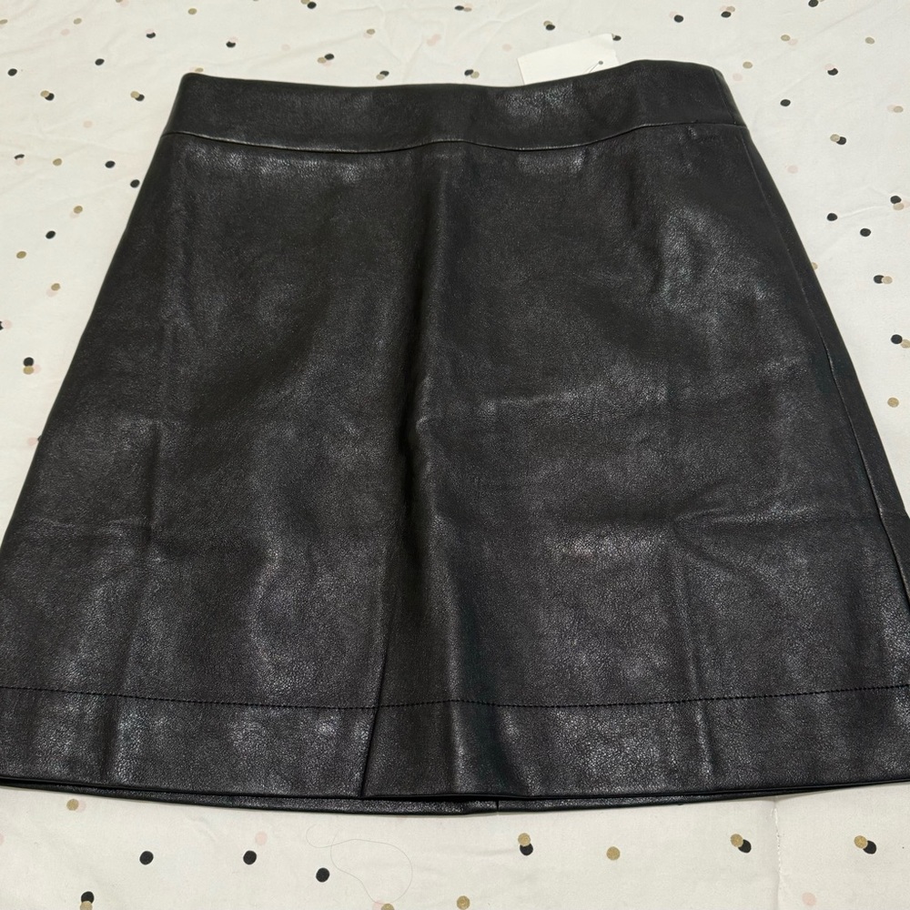 J Crew black faux leather skirt mini size 2 NWT